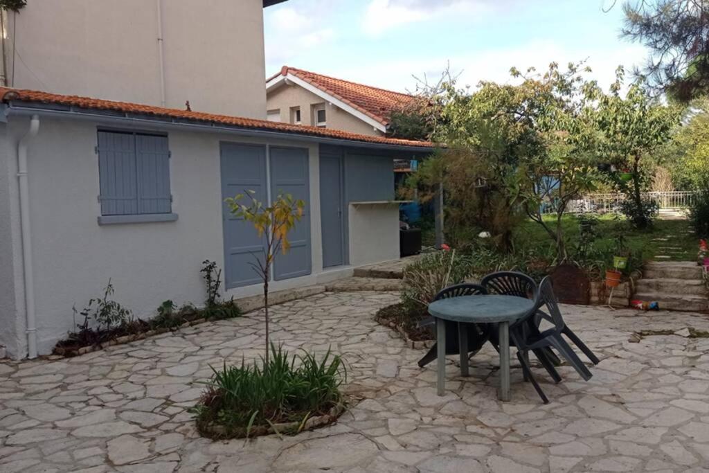 Appart Independant, 1 Lit Deux Personnes Et 1 Appoint Piscine Jardin Direct Gare Aeroport Et Jardin Toulouse Eksteriør bilde